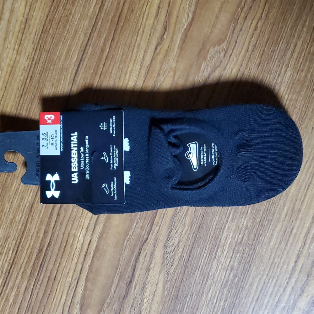 3x Pair Under Armour Socks
